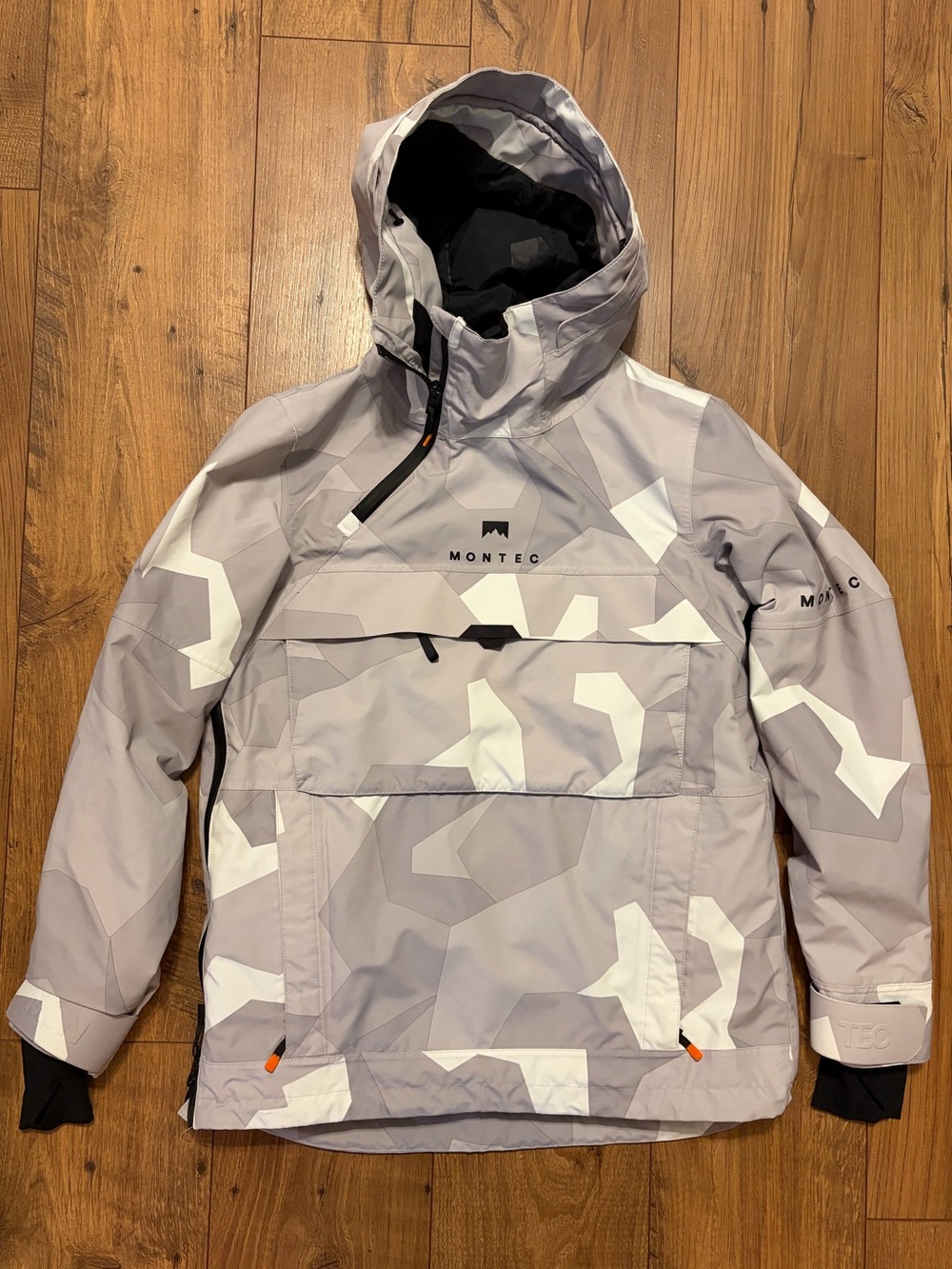 Montec Snow Camo Dune Jacket XS